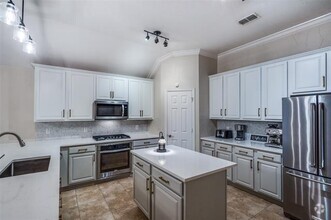 Building Photo - 4533 Maidstone Way