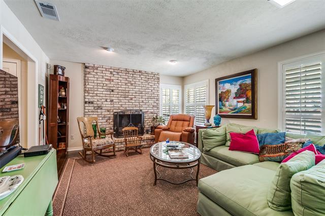 Foto del edificio - 10696 Pagewood Dr