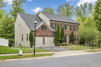 Building Photo - 3713 Chancelsors Dr