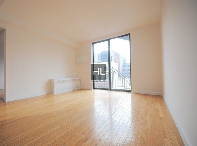 Foto del edificio - 220 E 22nd St