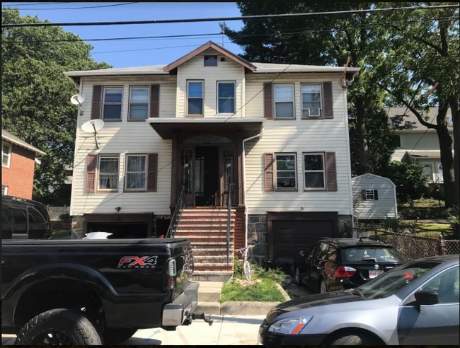 Foto del edificio - 89 Cornell St