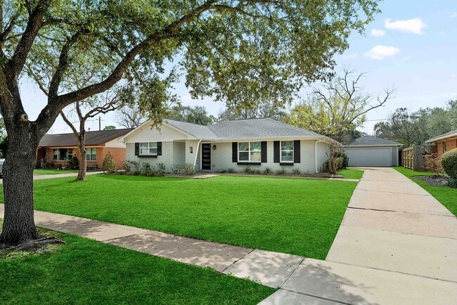Building Photo - 5515 Warm Springs Rd