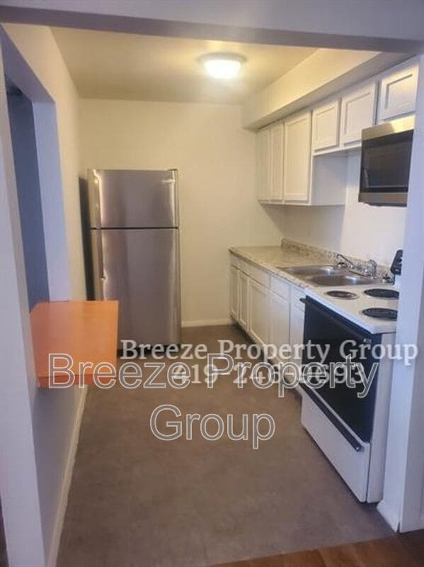 Building Photo - 1205 Moran Ave