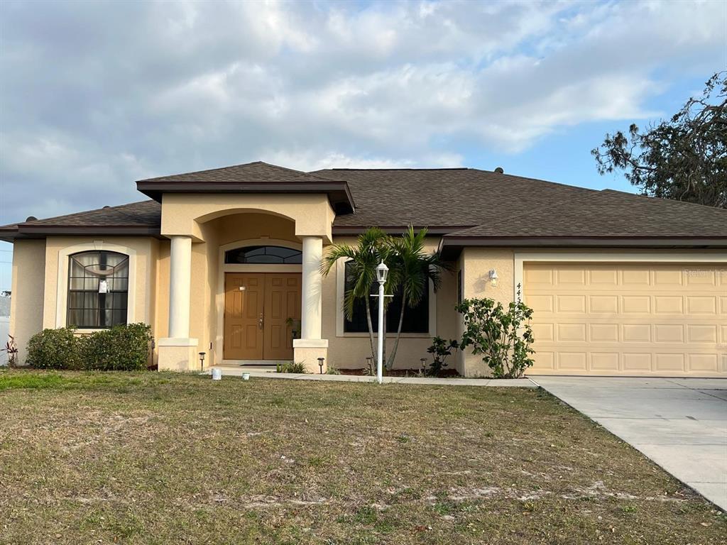 Foto principal - 4458 Maverick St
