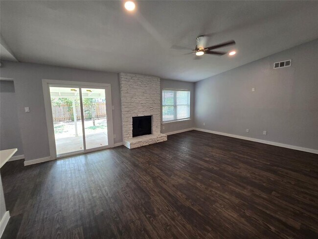 Foto del edificio - 11227 Slippery Elm Trail