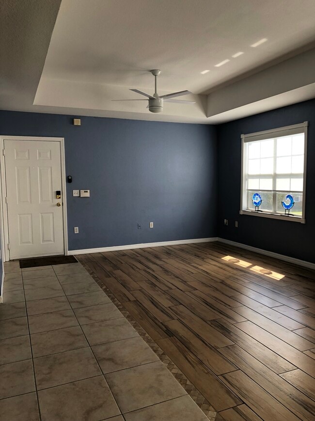 Foto del edificio - 2950 Viscaya Pl