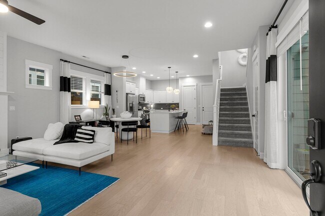 Foto del edificio - Modern Comfort Meets Timeless Style in the...