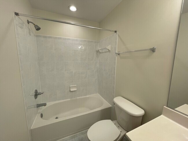 Foto del edificio - 13610 Big Boulder Rd