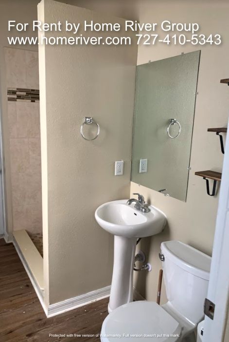 Foto del edificio - Renovated Charmer 1/1 Bungalow