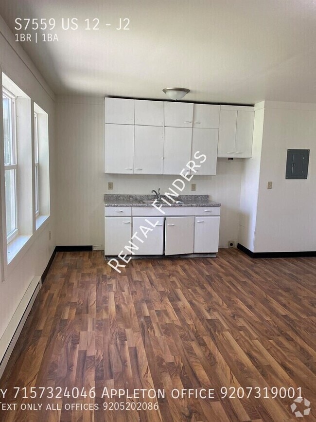 Building Photo - S7559 US-12