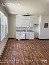 Building Photo - S7559 US-12