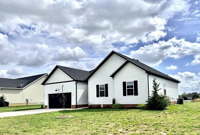 Foto del edificio - 1107 Andover Dr