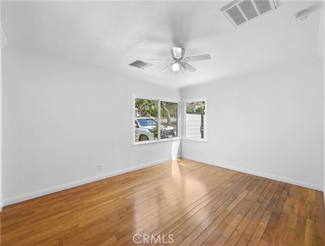 Foto del edificio - 826 E Olive Ave