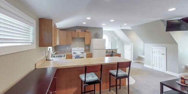 Foto del edificio - 35 Paddock Ln