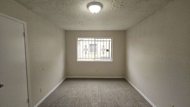 Foto del edificio - 7222 Northleaf Dr