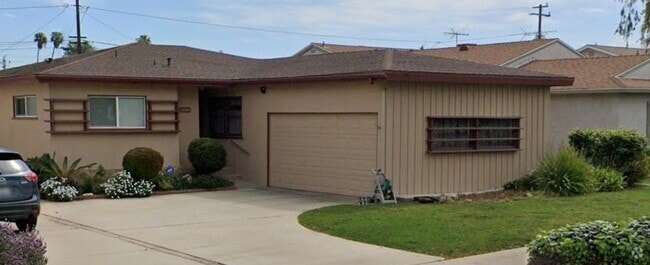 Building Photo - 16926 Kornblum Ave