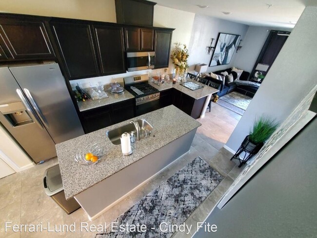 Building Photo - 2 br, 2.5 bath House - 3231 Sterling Ridge