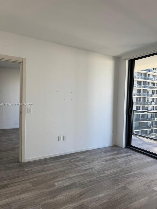 Foto del edificio - 801 S Miami Ave