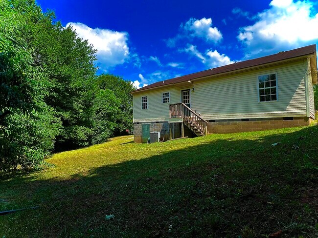 Foto del edificio - 367 E Reedy Fork Rd