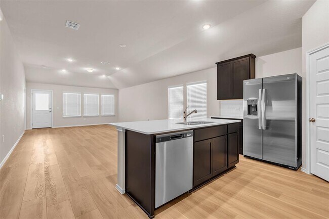 Foto del edificio - 9200 Furman Dr