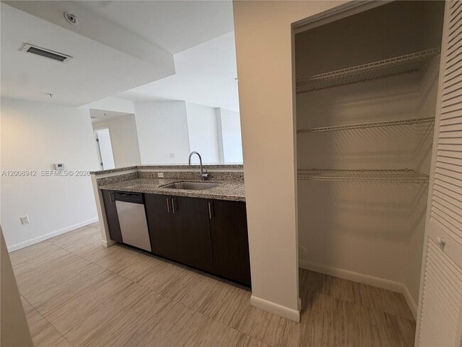 Photo - 1801 SW 32nd Ave Apartment