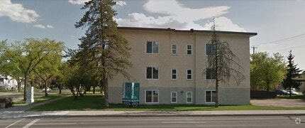 Building Photo - Mainstreet Park