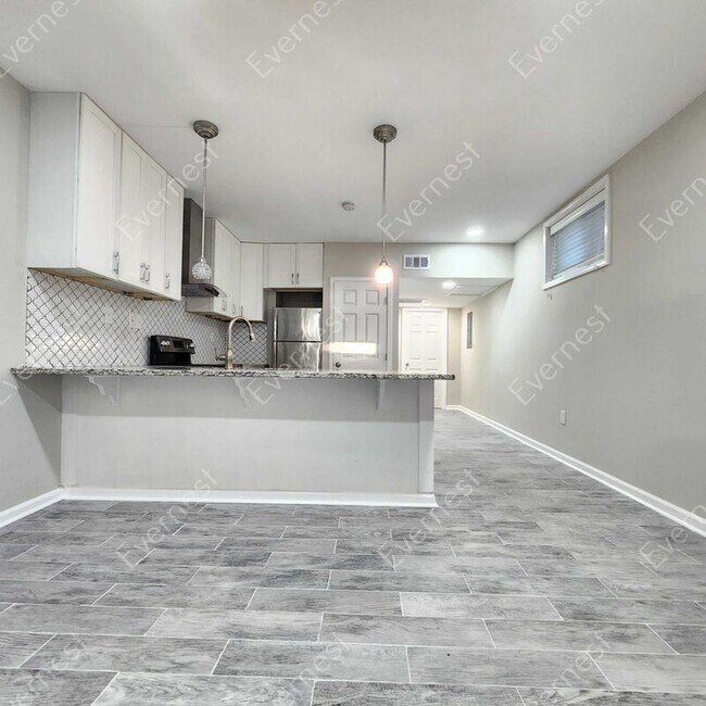 Foto del edificio - 1000 Hill St SE