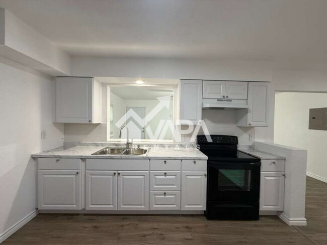 Foto del edificio - 231 Middlebury Dr