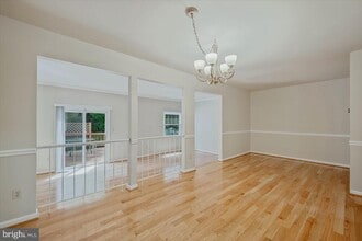 Building Photo - 7177 Lake Cove Dr