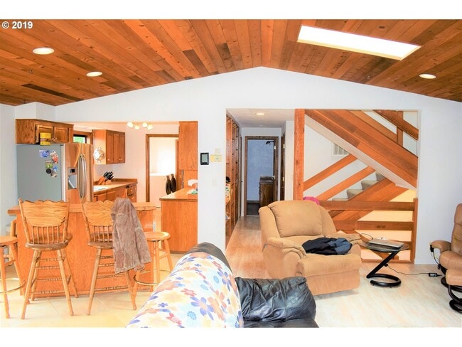 Building Photo - 94217 Terrace Garden Way