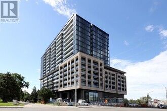 Building Photo - 86-686 Dundas St E