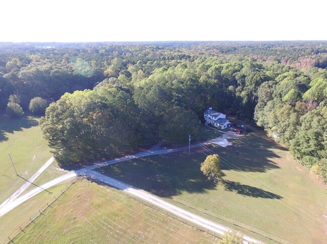 Building Photo - 4424 Lower Fayetteville Rd