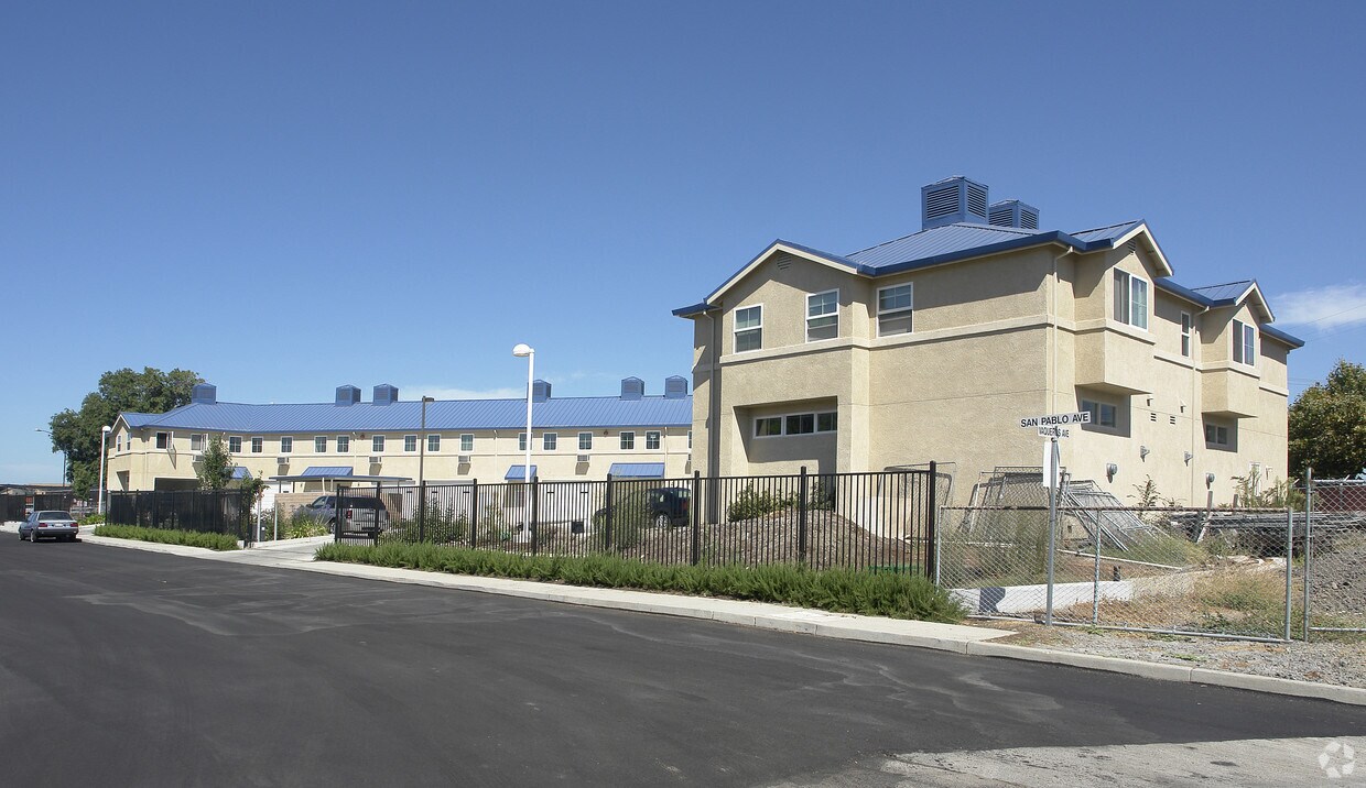 Building Photo - 701 San Pablo Ave