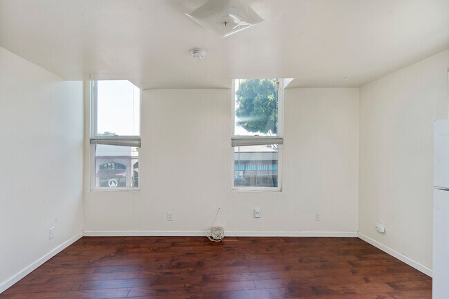 Foto del edificio - 1715 Park St