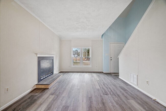 Foto del edificio - 3 Bed 1.5 Bath Home for Rent in Newport Ne...