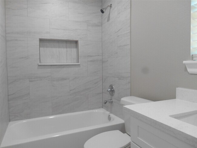 Foto del edificio - 1547 Greenfield Rd