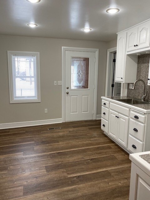 Foto del edificio - 537-533 3rd Ave NW