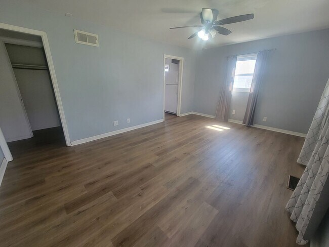 Foto del edificio - 2 Bedroom, 1 Bath Home Now Available for Rent!