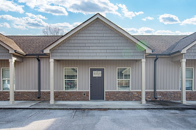 Building Photo - 56 Rawlings Ln