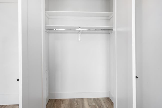 Building Photo - 55 Washington St