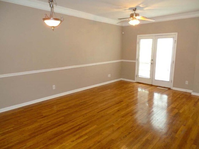 Foto del interior - 1560-1581 Laurel Park Pl SW