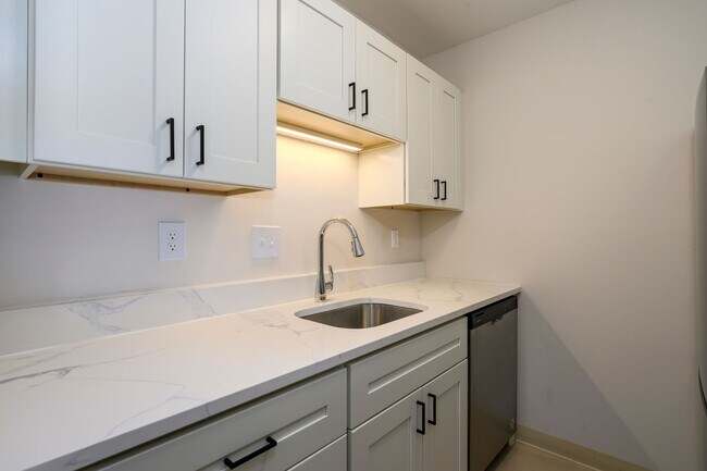 Foto del edificio - Oak Forest Apartments