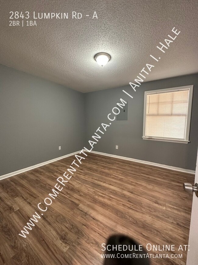 Foto del edificio - 2843 Lumpkin Rd