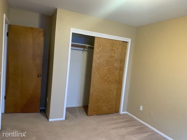 Foto del edificio - 2 br, 2 bath House - 22465 J Street