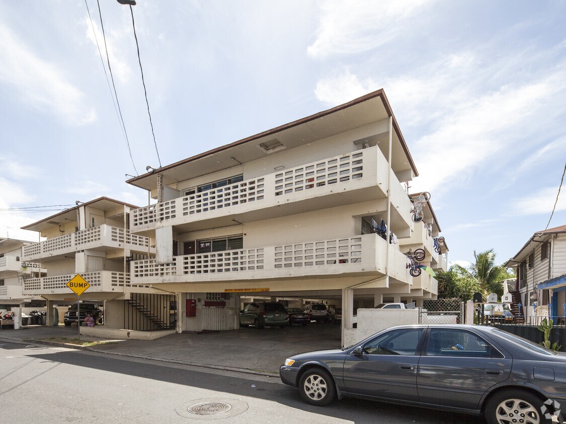 94303 Pupuole St, Waipahu, HI 96797 Apartments Waipahu, HI