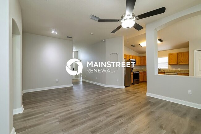 Foto del edificio - 3 Bedroom Pet-Friendly Home in POINCIANA, FL with Main Street Renewal