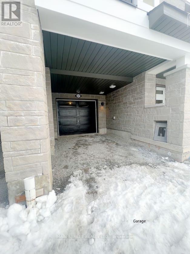 Photo du bâtiment - 3327 Thunderbird Prom