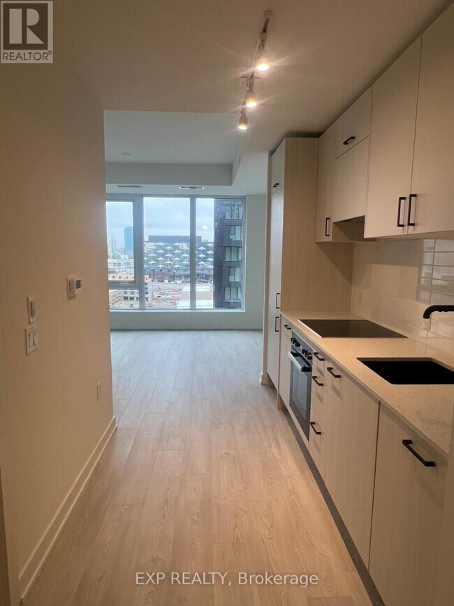 Building Photo - 1 Quarrington Ln
