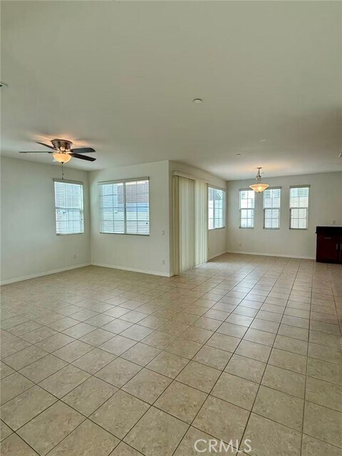 Building Photo - 2882 S Via Belamaria