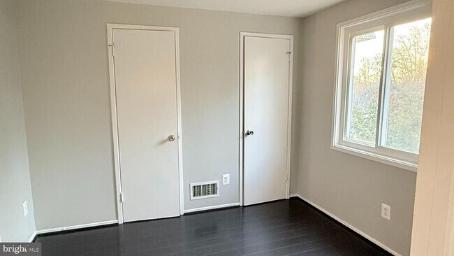 Building Photo - 19039 Capehart Dr